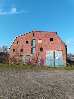 Motormühle Neetzow Ansicht vom Hof
