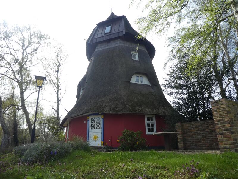 Datei:Wustrow-Windmuehle-Muehlen-MV-Foto-Arlt-2024-5.JPG