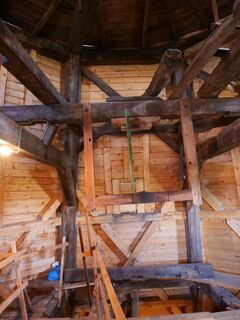 Windmühle iAnklam die Schwedenmühle - Ansicht des Achtkantes unter Notdach 2024