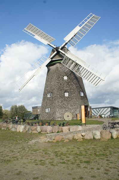Datei:Windmühle Alt Schwerin Bild 1.jpg