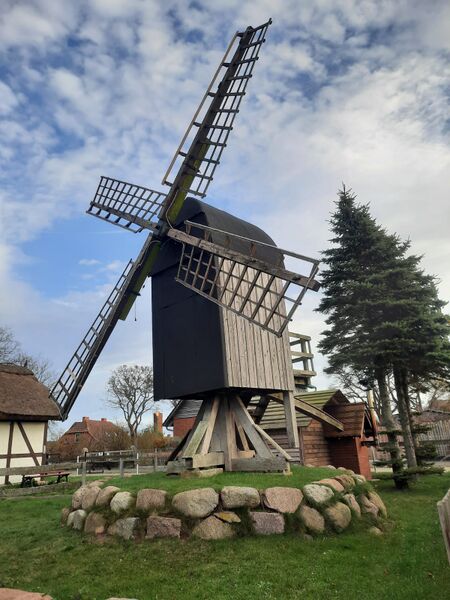 Datei:Windmühle Atensien Bild 1.jpg