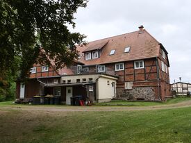 Wassermühle in Dobbertin die Alte Mühle - Rückseite 2025
