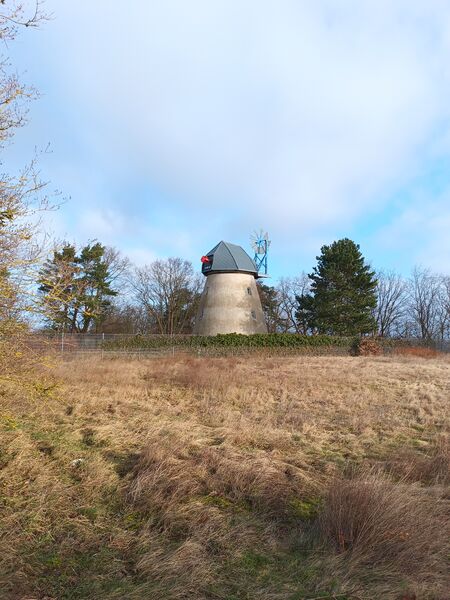 Datei:Windmühle Kamminke Bild 1.jpg