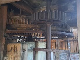 Windmühle Mühlenhagen - Ansicht der Mühle mit wertvoller historischer Mahltechnik 2025