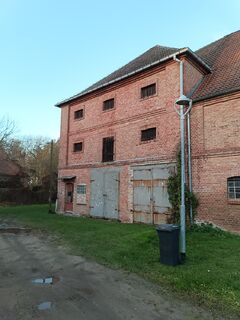 Speicher/ Mühle in Lüskow - Seitenfront 2024