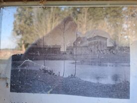 Wassermühle in Schildfeld - Infoschild mit historische Ansicht der Mühle undatiert