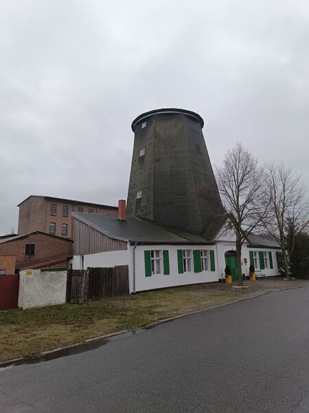 Datei:Windmühle Anklam Bild 2.jpg