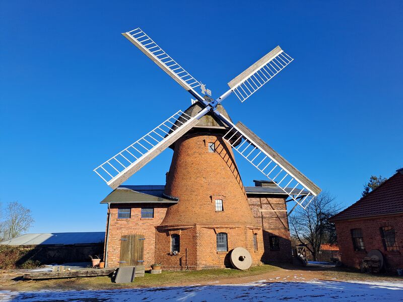 Datei:Kummer-Windmuehle-Muehlen-MV-Foto-Arlt-2025-1.jpg