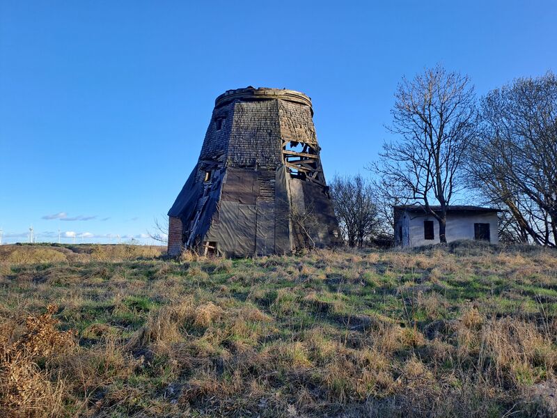 Datei:Muehlenhagen-Windmuehle-Muehlen-MV-Foto-Arlt-2025-2.jpg