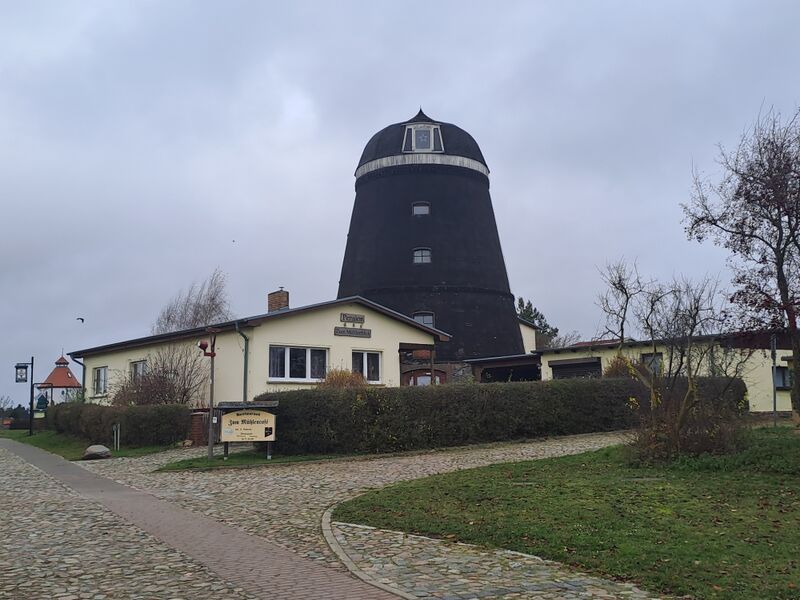 Datei:Woldegk-3-Ramme-Windmuehle-Muehlen-MV-Foto-Arlt-2025-2.jpg