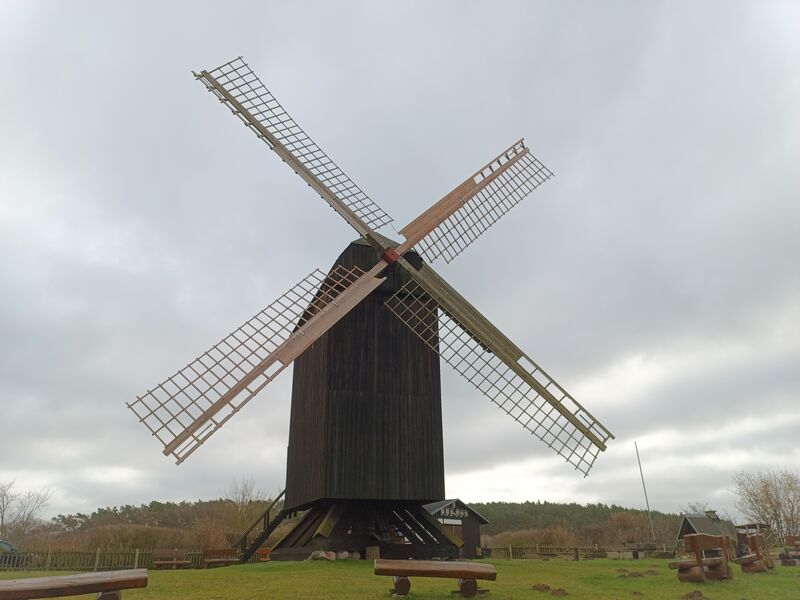 Datei:Windmühle Pudagla Bild 2.jpg